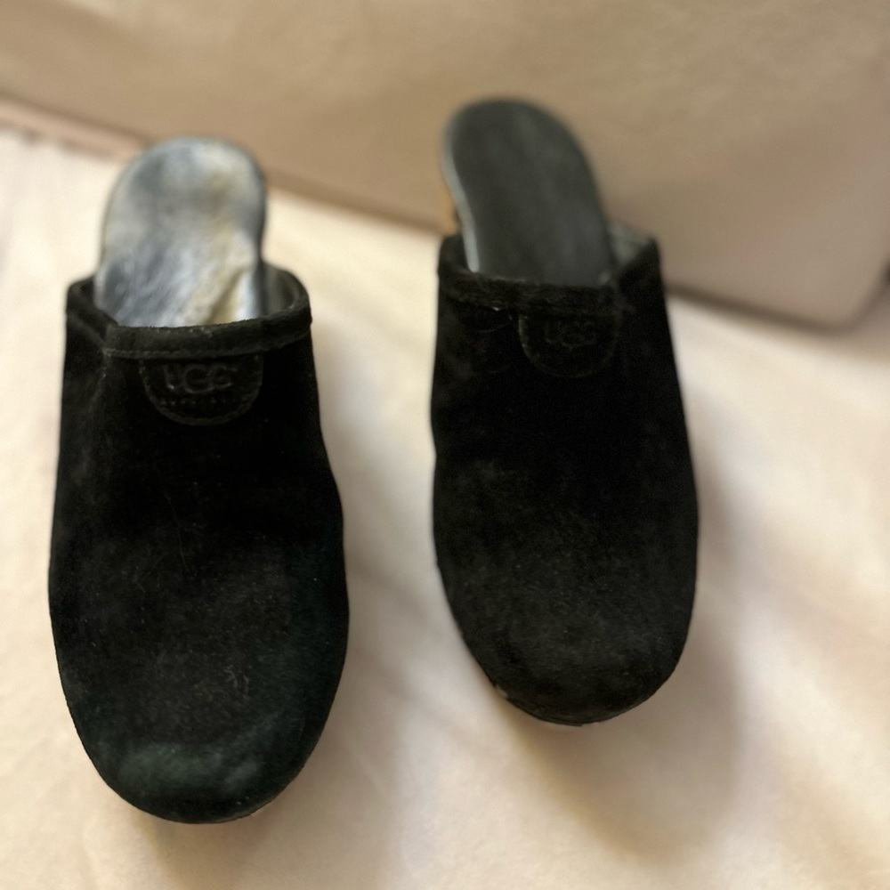 Ugg Abbie suede and leather clogs